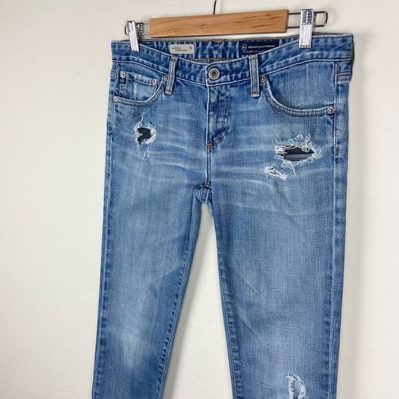 AG ‘The Stilt’ Cigarette Skinny Lightly Distressed Ankle Jean - Picture 3 of 8